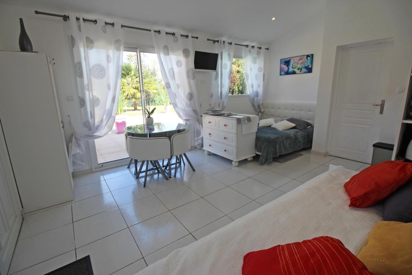 Les Carpes A Limoges B&B 외부 사진